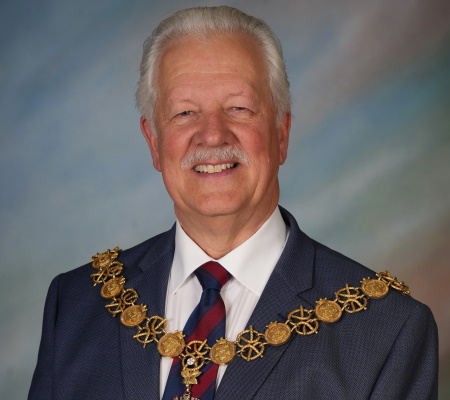 Cllr Andy Cooper