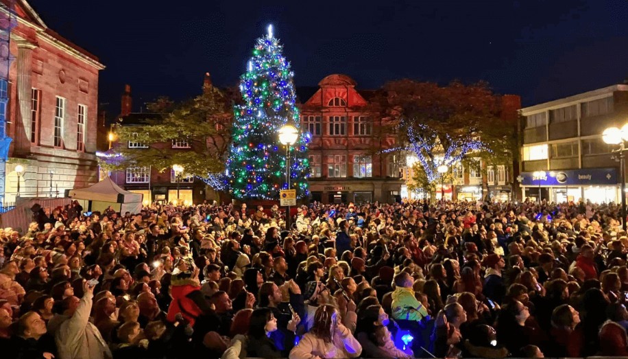 Stafford Christmas Light Switch On